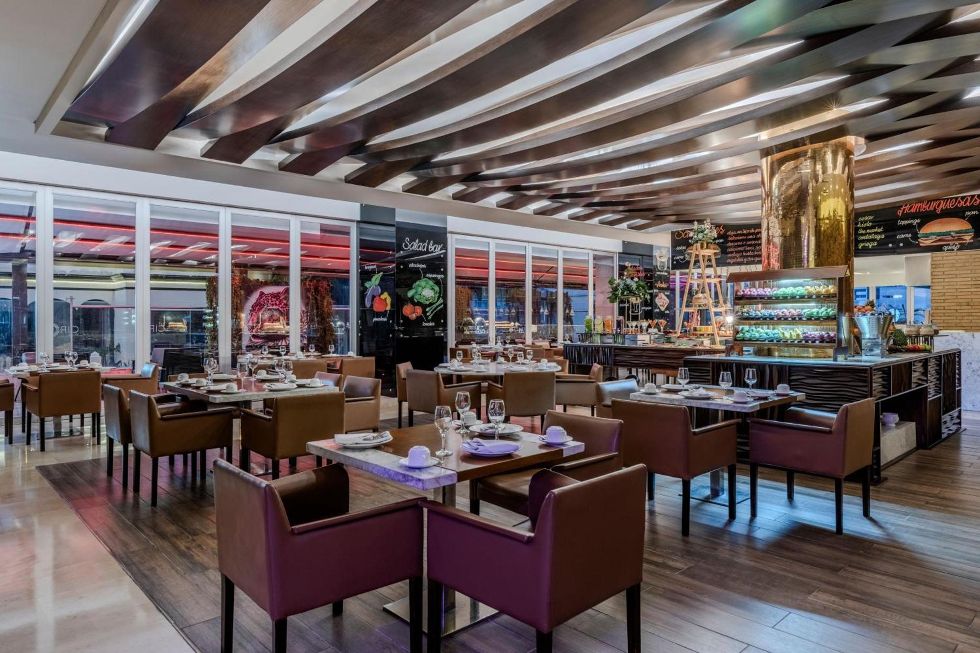 Cali Marriott Hotel Экстерьер фото