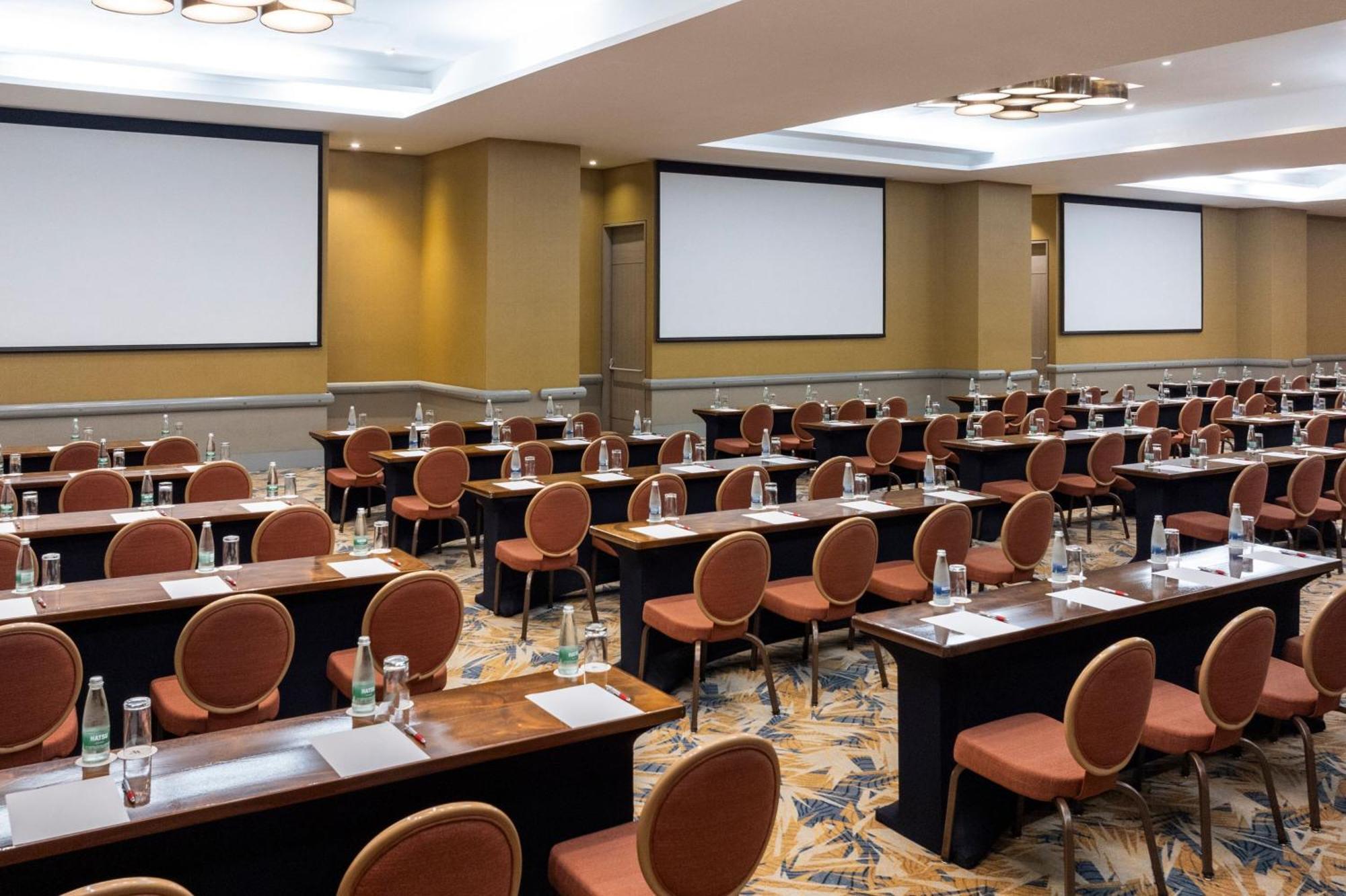 Cali Marriott Hotel Экстерьер фото