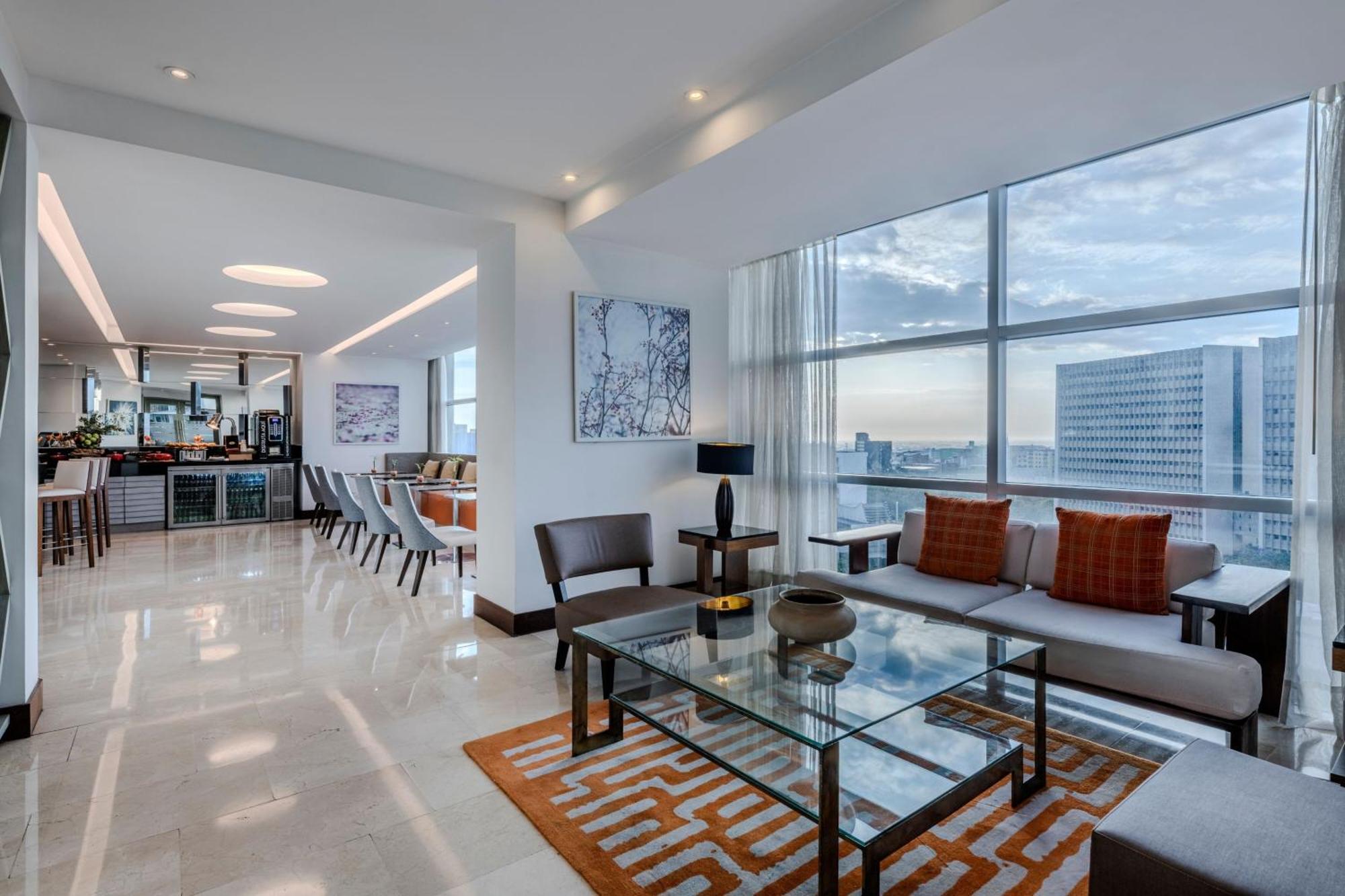 Cali Marriott Hotel Экстерьер фото